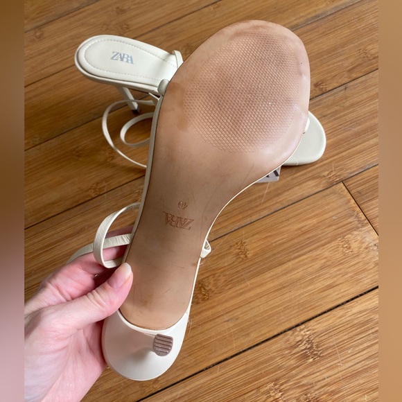 Size 40 Cream Zara Strappy Heels NWT - Picture 4 of 4